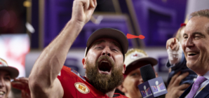 Travis Kelce’s Reported Reaction to Jana Kramer’s Drinking Accusation