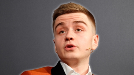 I’m the Highest-Earning Esports Player. But I Don’t Play for the Money