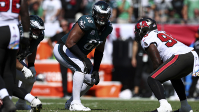 Eagles Star OT Will Miss Multiple Weeks After Suffering Hamstring Injury