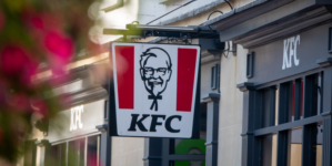 KFC, Pizza Hut Remove Onions Amid McDonald’s E. coli Scare