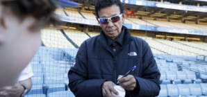 MLB News: Baseball World Reacts to Fernando Valenzuela’s Death