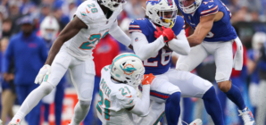 Dolphins Star Cornerback Kendall Fuller Ruled Out of Game With Concussion