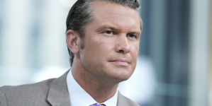 Pete Hegseth Would Get ‘Outmaneuvered’ by Pentagon Leaders: Ex-Trump Aide