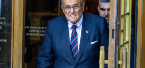 Giuliani Has Fiery Exchange With Judge in Assets Case