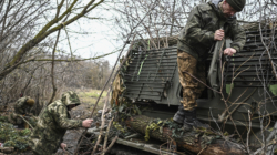 Russians Disguised as Ukrainians Attempt to Seize City