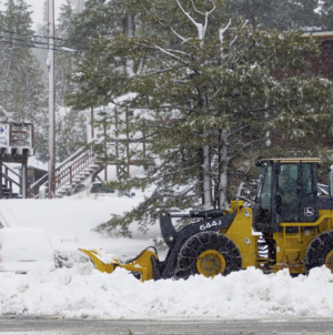 Winter Weather Warnings For 11 States As Five Feet Of Snow To Hit