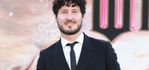 Valentin Chmerkovskiy’s Reaction to ‘DWTS’ Winner Goes Viral