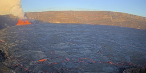 Volcanic Smog Threatens Hawaii as Kilauea Erupts Again