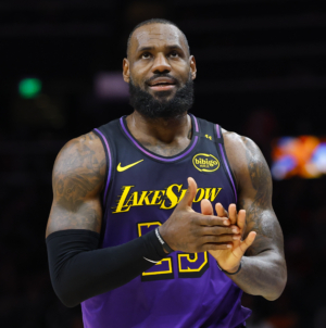 NBA Executive Sees Surprising Landing Spot For Lakers Star LeBron James