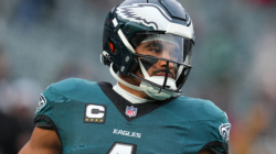 Eagles’ Jalen Hurts Officially Ruled Out With Concussion