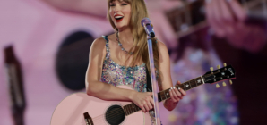 Taylor Swift Christmas Ornament Takes Internet by Storm—’Best Idea Ever’