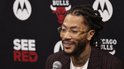 Fans React to Bulls Retiring Derrick Rose’s Jersey