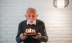 Dad Receives Cake for 54th Birthday, Internet Can’t Cope With What It Shows