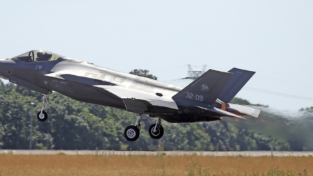 F-35 Survives Close Encounter with Russian Jet Over NATO Lake: Video