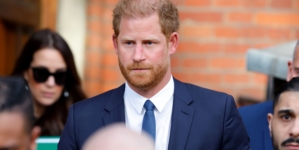 Prince Harry’s Murdoch Press Trial in Chaos Over ‘Massive Offer’