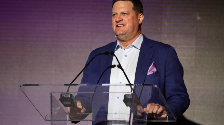 NASCAR Chief Opens Up On Days Of Thunder Sequel Discussions – ‘Great To See It Happen’