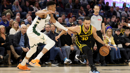 How to Watch Warriors vs Bucks: Live Stream NBA, TV Channel