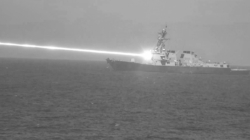 US Warship Fires Laser Weapon in Stunning Photo