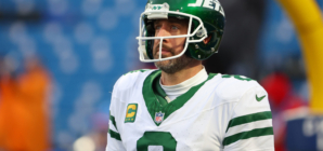 Former QB Drops Major Pittsburgh Steelers Theory Regarding Rodgers, Wilson