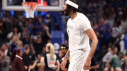 Mavericks’ Anthony Davis Has Injury Status Upgraded For Nets Game