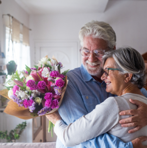 What Husband Has Done for Wife Every Week for 68 Years Melts Hearts 