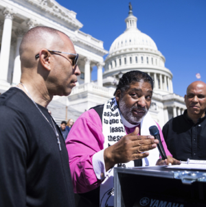 Capitol Police Arrest Pastor During Prayer Protest