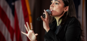 AOC challenges Trump’s border czar Tom Homan over immigration: “Come for me”