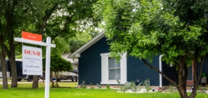 US Housing Market Wobbles During Major Homebuying Season