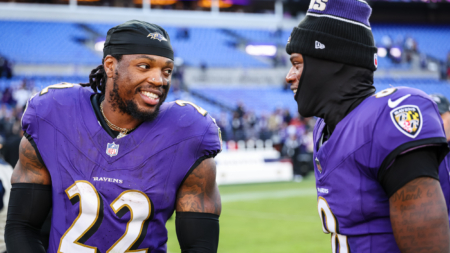 Ravens Award Derrick Henry With Massive Record-Breaking Contract Extension