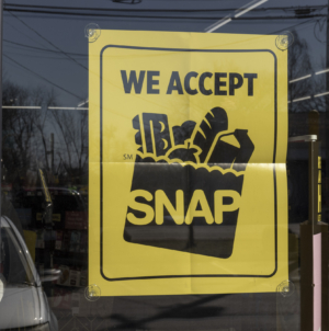 Governor Vetoes Bill That Would Let Felons Get SNAP Benefits