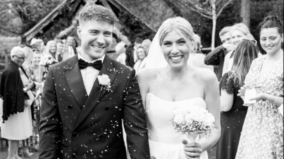 Man Hires Artist To Draw Wife on Wedding Day, Not Prepared for the Results