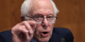 Bernie Sanders Warns Establishment ‘In Panic’ After Zohran Mamdani Win