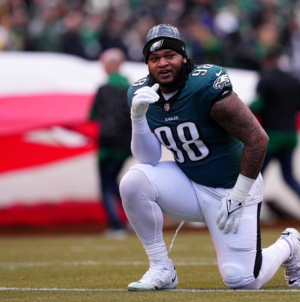 Insider Projects Range of Looming Payday for Eagles Star