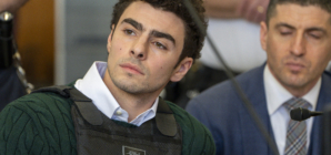 Luigi Mangione Says He’s a ‘Model Prisoner’ and Shouldn’t Wear Handcuffs in Court