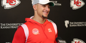 Chiefs’ Patrick Mahomes Has No Words for Historic CWS Feat
