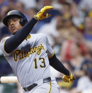 Cubs, Yankees Among Teams ‘Closely Monitoring’ Pirates Third Baseman as Trade Target