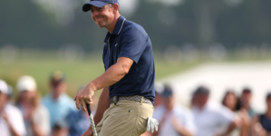 U.S. Open: Rory McIlroy Violently Chucks Club as Misery Continues