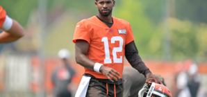 Blue Jays Take Random Massive Shot at Browns Quarterback Situation