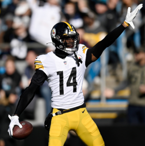 Cowboys Wideout Viewed as ‘Major Player’ in NFC East Race