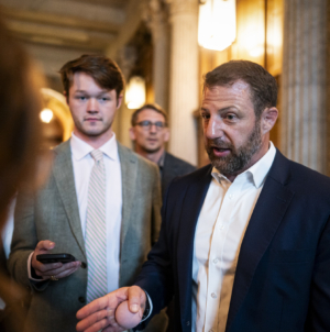 Children of Deportees Should ‘Go With the Parents’—Senator Mullin
