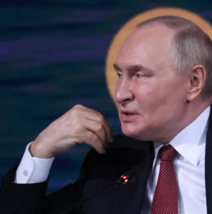 Putin Sending Dead Russian Soldiers to Ukraine To Hide Losses: Zelensky