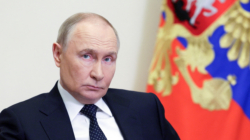 Putin Warned of Dual Threat to Russian Economy: ‘Countdown to a Crisis’