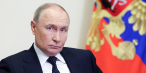 Putin Warned of Dual Threat to Russian Economy: ‘Countdown to a Crisis’