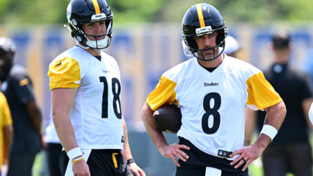 Steelers’ Will Howard Doesn’t Hold Back About Aaron Rodgers