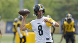 Steelers’ Aaron Rodgers Faces Harsh Doubt From Former Coach