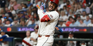 Diamondbacks Pull All-Star From Lineup Amid Injury, Trade Rumors