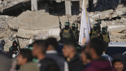 Hamas Contradicts Trump Envoy as Gaza Ceasefire Talks Stall
