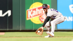 Brewers Predicted To Land Lefty Slugger To Bolster Offense With Playoff Race Heating Up