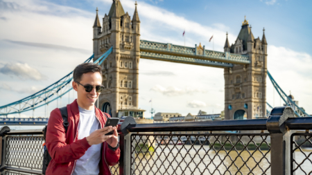 American Tourists Slammed by UK Local for One Key Error: ‘Help Yourselves’