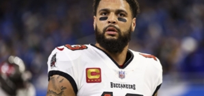 Buccaneers’ Mike Evans Feared to Have Suffered Season-Ending Injury